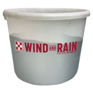Purina Mills Wind & Rain AS4 Mineral Tub