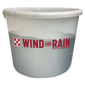Purina Wind & Rain All Season 4 Mineral Tub Availa 4 Purina Wind & Rain All Season 4 Mineral Tub Availa 4